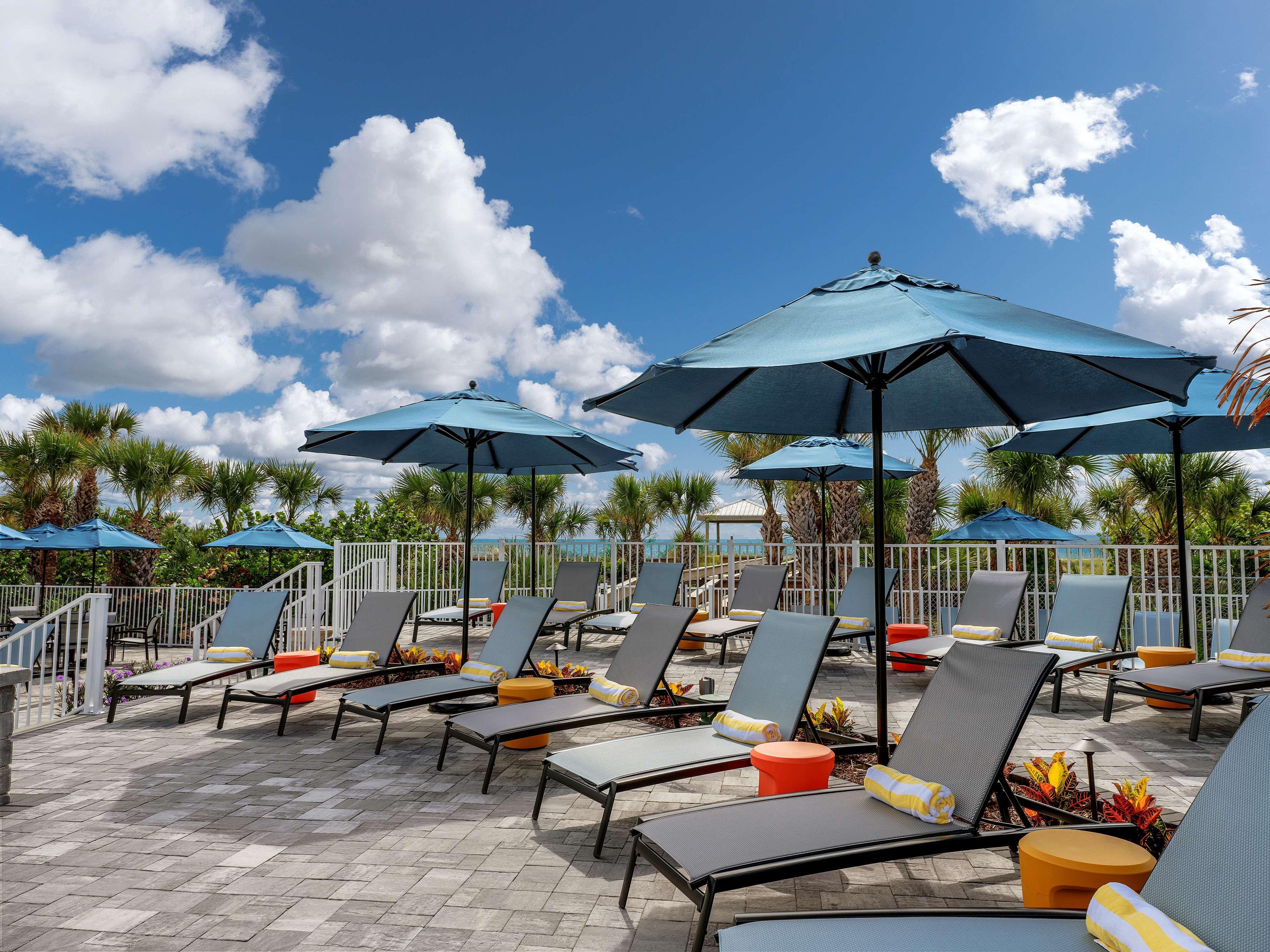 Hilton Garden Inn Cocoa Beach-Oceanfront, Fl Exteriör bild