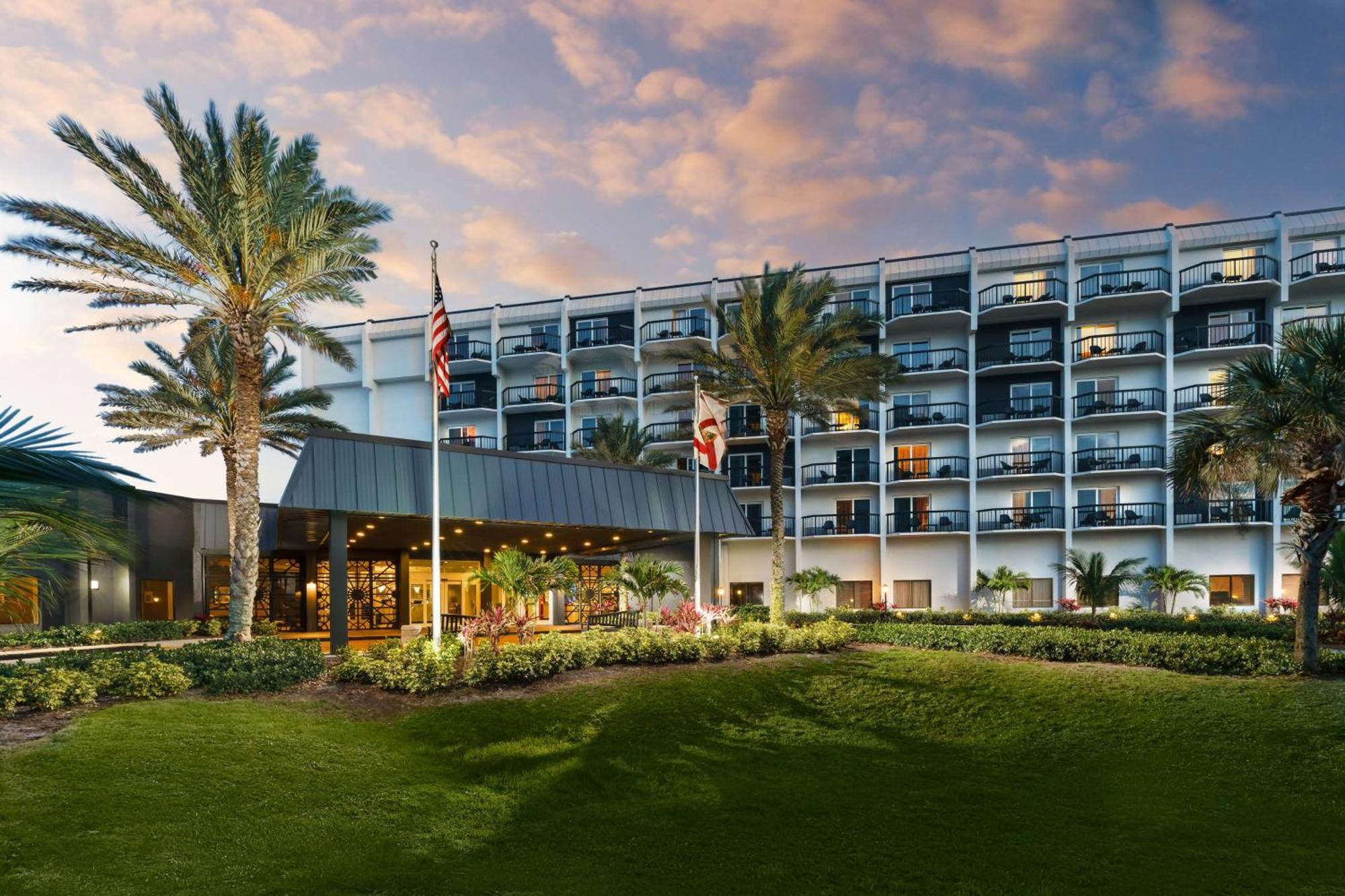 Hilton Garden Inn Cocoa Beach-Oceanfront, Fl Exteriör bild